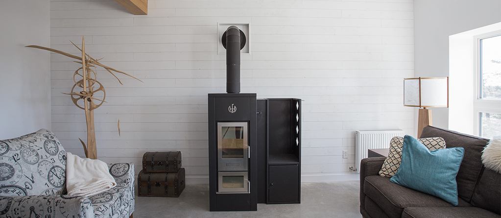 Passive house store wood stove